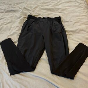 Lululemon Men’s joggers  size M